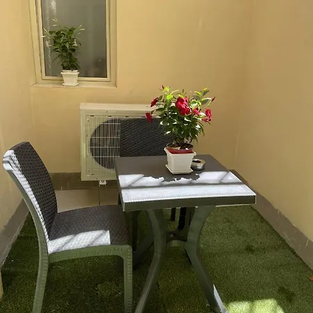 Civico 513 아파트